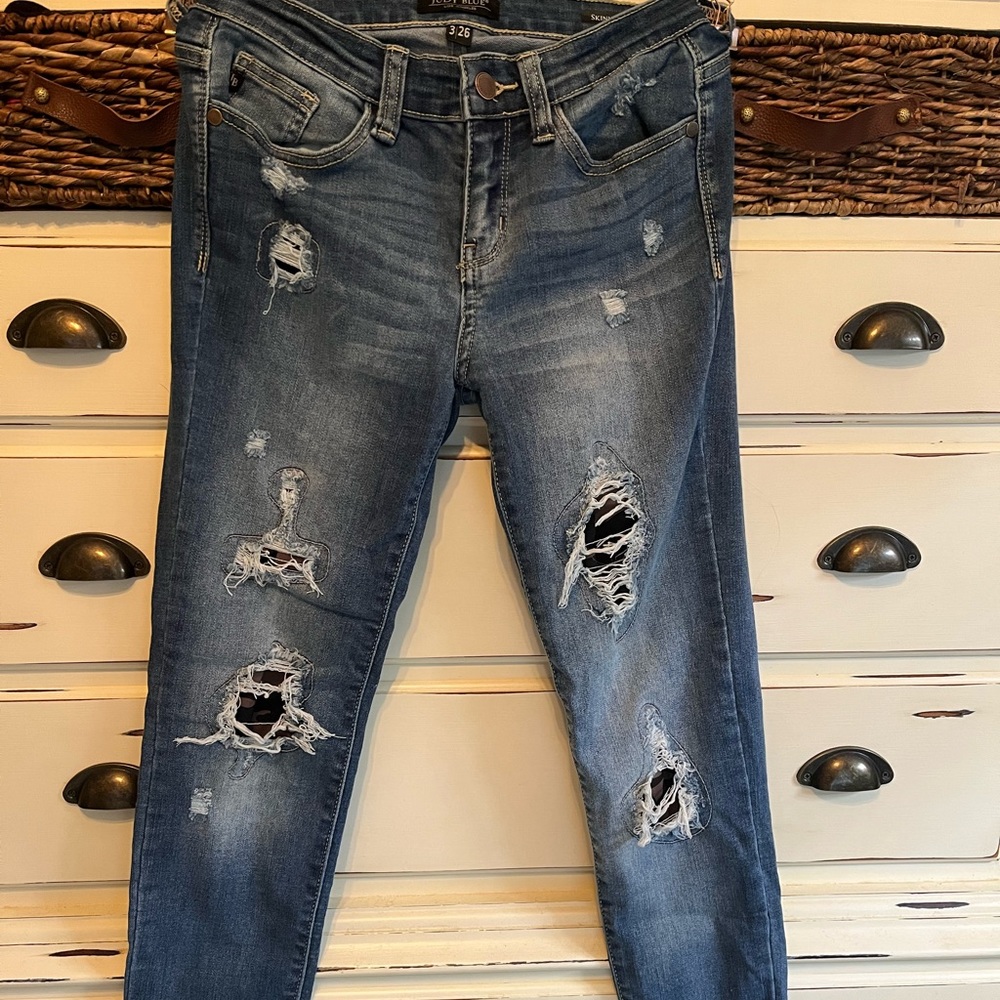 Camo Patch Distressed Judy Blue Jeans Size 3